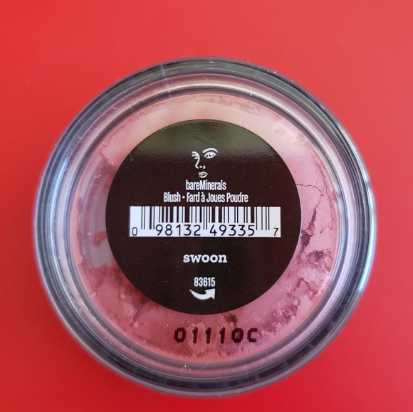 Swoon Mini Loose Blush - Picture 3 of 3